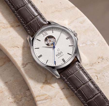 Xylys Automatic Analog