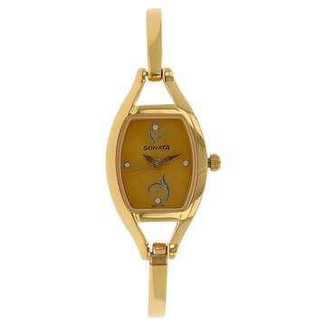 Sonata Quartz Analog Champagne Dial Metal Strap Watch for Women