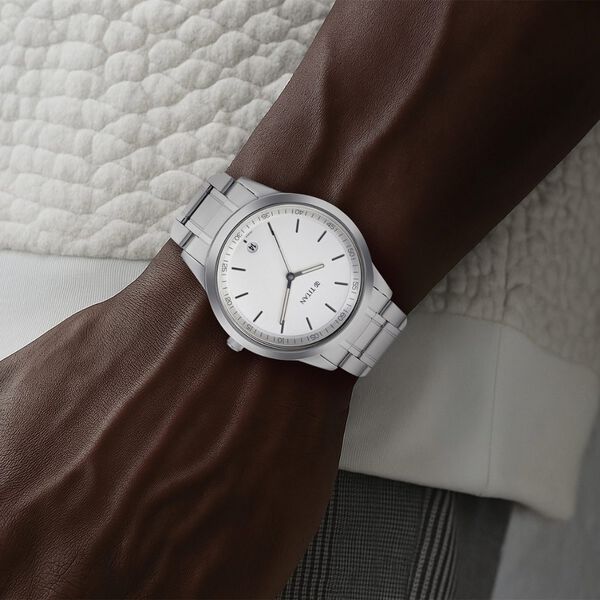 Titan Men's Timeless Style Watch: Refined White Dial and Metal Strap - image number 6