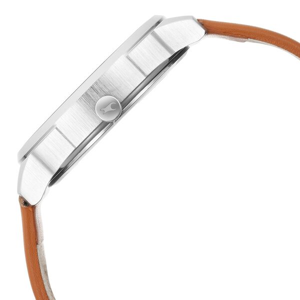 Fastrack After Dark Beige Dial Leather Strap Watch for Guys - image number 4