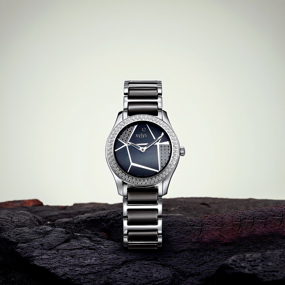 Buy Online Xylys Shimmer Swiss Analog Steel & Ceramic Mother of