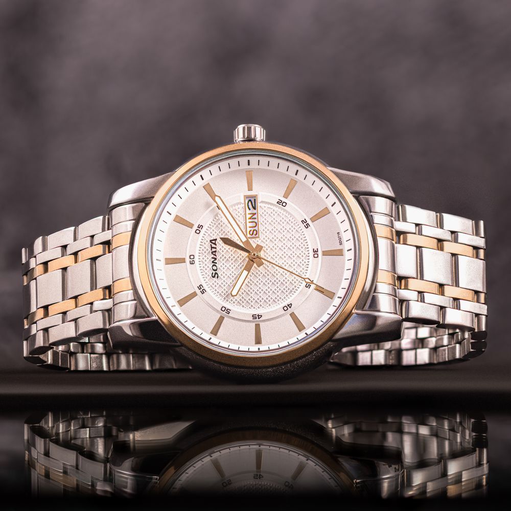 Buy Online Sonata Quartz Analog with Day and Date White Dial Two Toned Stainless Steel Strap Watch For Men 77141bm01 Titan