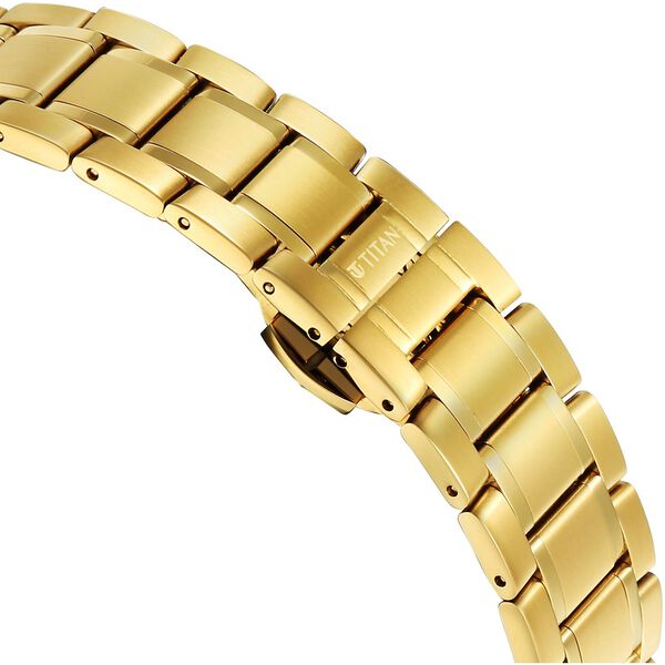 Titan Edge Gleam Quartz Analog Green Dial Golden Stainless Steel Strap Watch For Men - image number 5