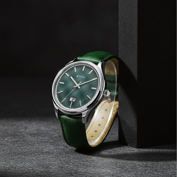Titan Classique Palette of Time Analog with Green Dial Interchangeable Straps Watch with for Men - image number 1