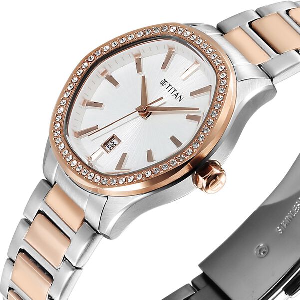 Titan Glamour Quartz Analog with Date Silver Dial Two Toned Stainless Steel Strap Watch For Women - image number 3