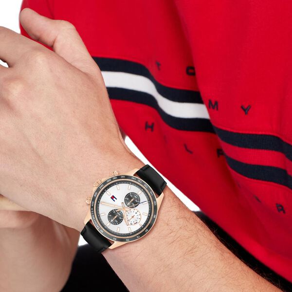 Tommy Hilfiger Multifunction Silver Dial Black Leather Strap Watch For Men - image number 3