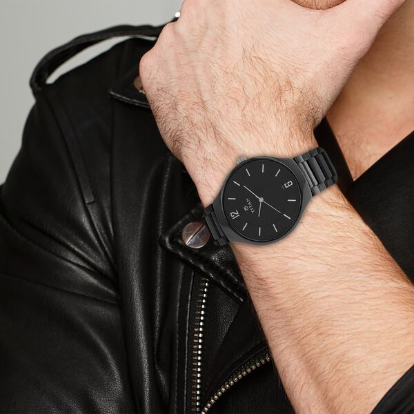 Titan Quartz Analog Black Dial Ceramic Strap Watch for Men - image number 4