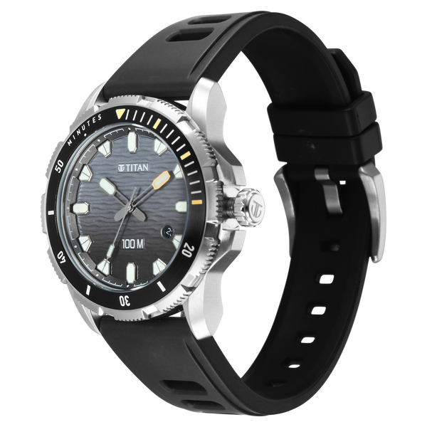Titan Zero Hour Diver's 100m Analog with Black Dial Black FKM Strap Watch for Men - image number 2