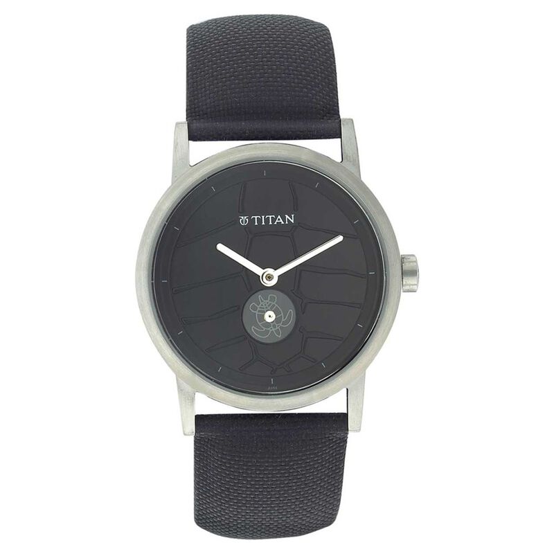 Titan World Wild Life Fede Analog Leather Strap watch for Men