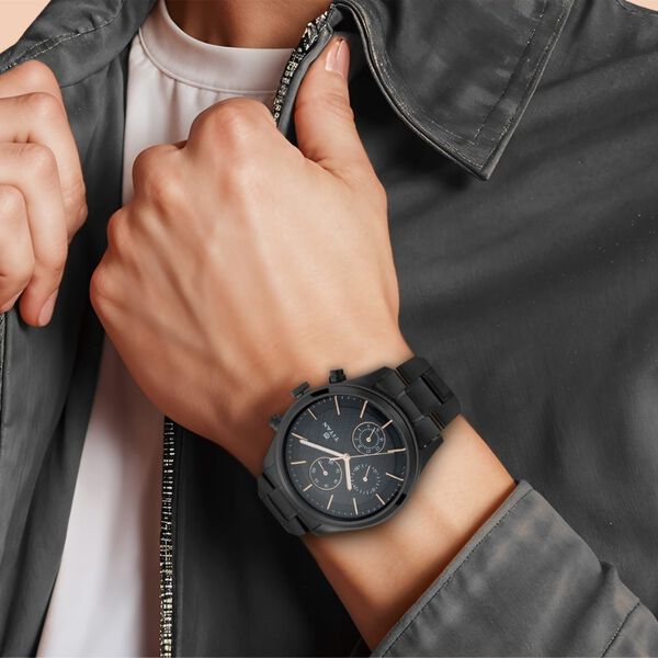 Titan Workwear Multifunction Black Round Dial Black Metal Strap Watch For Men - image number 4