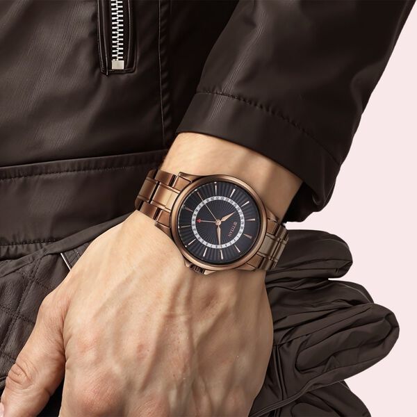 Titan Karishma Quartz Analog with Date Black Dial Stainless Steel Strap Watch For Men - image number 4