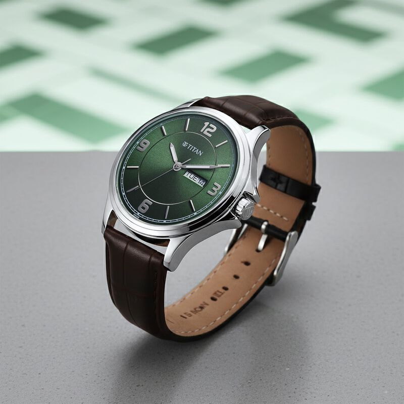 Buy Online Titan Neo Arabic Analog with Day Date Green Dial Brown ...
