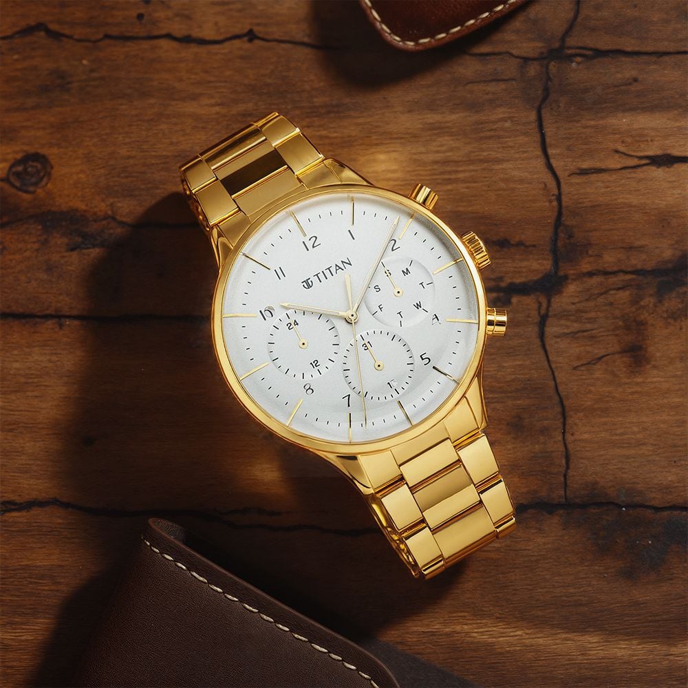 Buy Online Titan Urban Magic Silver Dial Quartz Multifunction