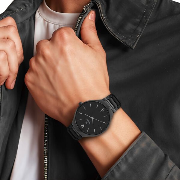 Titan Black Dial Analog Ceramic Strap Ceramic Strap Watch for Men - image number 4