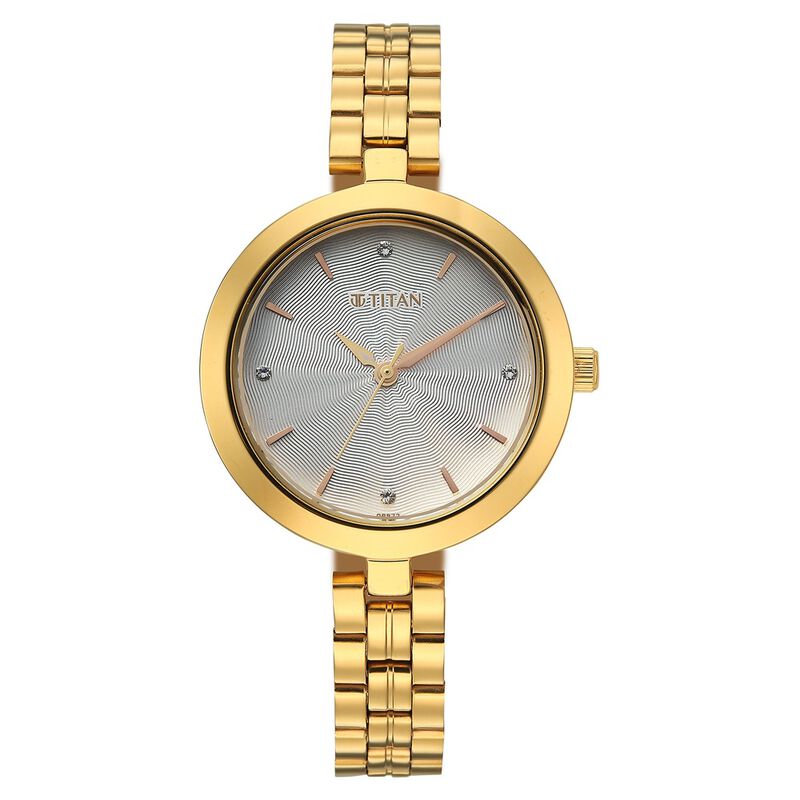 Titan Titan Karishma Quartz Analog Pink Dial Golden Stainless Steel Strap Watch For Women
