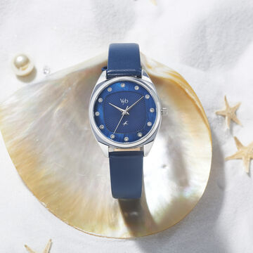 Fastrack Vyb Spotlight Quartz Analog Blue Dial Leather Strap Watch for Girls