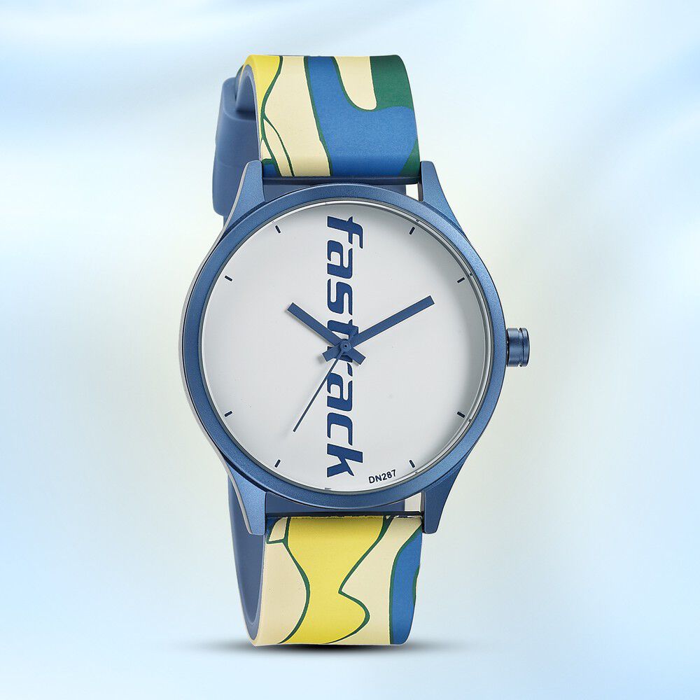 Fastrack Topicals Quartz Analog White Dial Silicone Strap Unisex