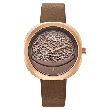 Fastrack Gelato rosegold analog leather strap watch with Chocolate dial for Girls