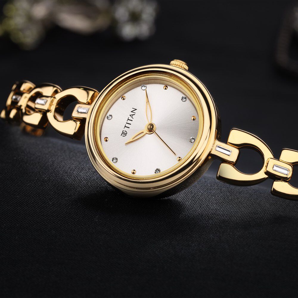 Titan analog women's watch hot sale