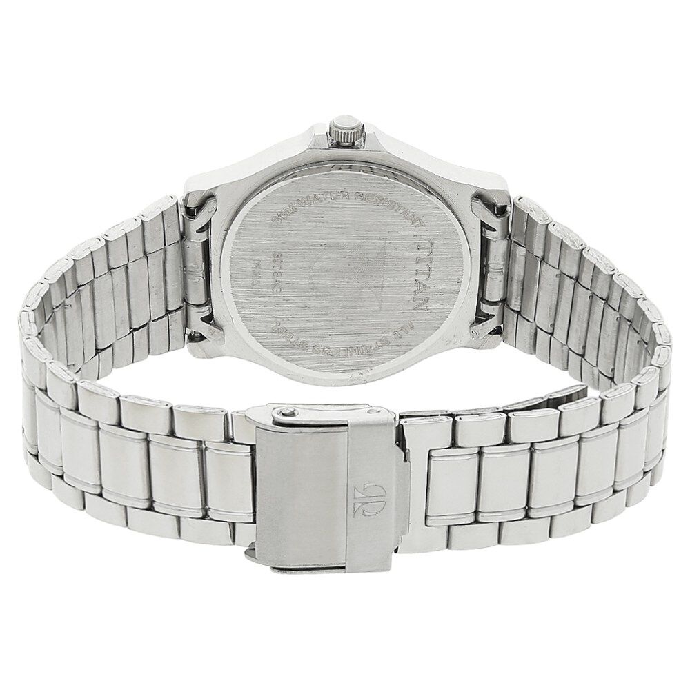 Titan watch 390 yag price sale