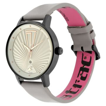 Fastrack Ruffles Quartz Analog with Date Grey Dial Leather Strap Watch for Girls