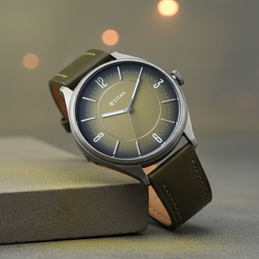 Buy Online Titan Neo Basics Analog with Green Dial Green Leather