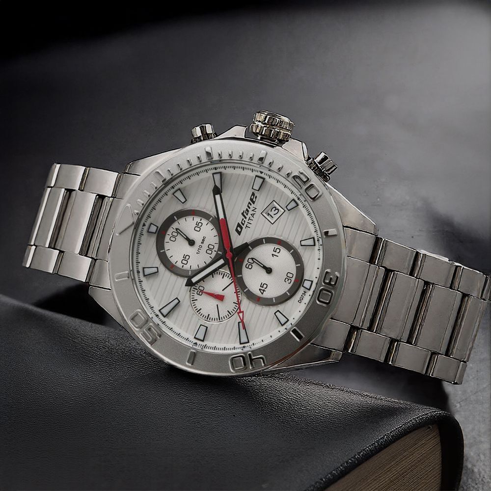 Buy Online Titan Quartz Chronograph Silver Dial Stainless Steel