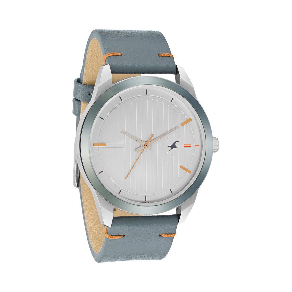 Buy Online Fastrack Stunners Quartz Analog White dial Leather Strap Watch for Guys 3308kl02 Titan