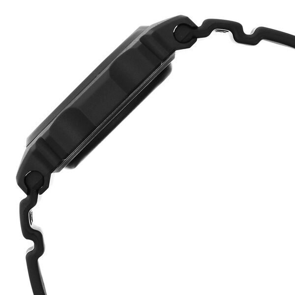 Zoop By Titan Digital Black Dial Plastic Strap Watch for Kids - image number 3