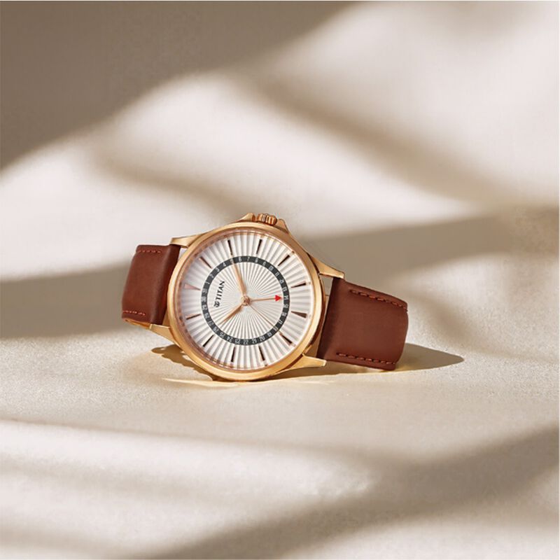 Titan Karishma Quartz Analog with Date Silver Dial Leather Strap Watch For Men