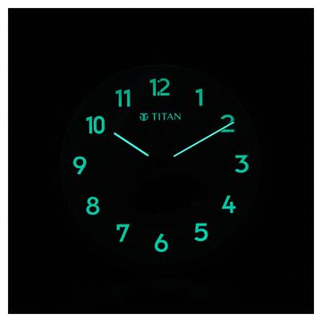 Titan Classic Wall Clock Quartz Analog White Dial Silent Sweep - 30 cm x 30 cm (Medium)