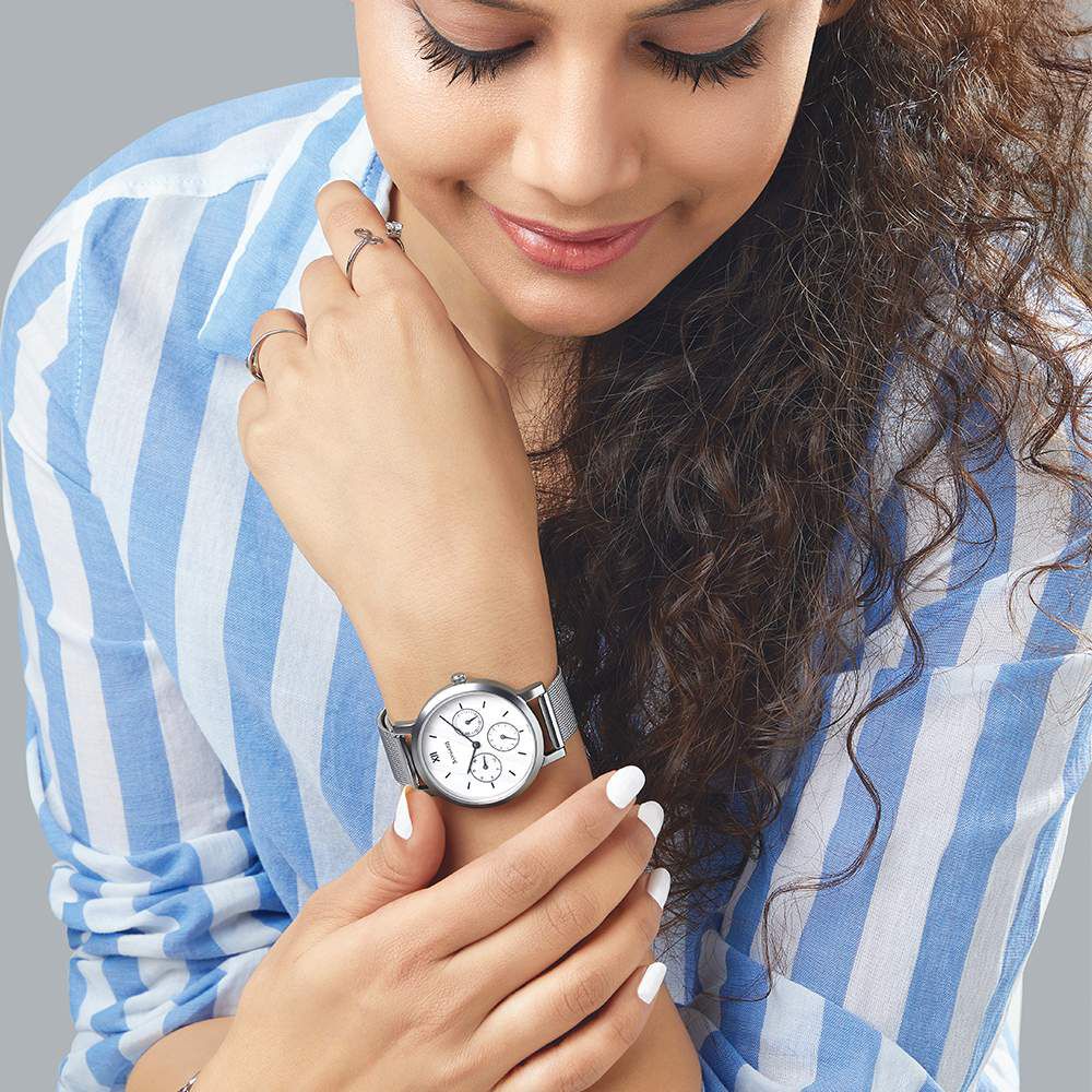 Sonata store wrist watch