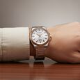 Titan Classique Big Date Analog with Silver Dial Dual Tone Stainless Steel Strap Watch for Men - image number 7