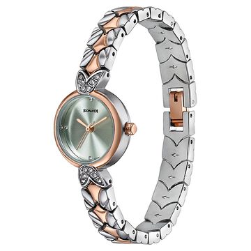 Women's Vintage style pastel green dial Bracelet Watch