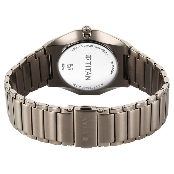 Titan Classique Slim Wear Quartz Analog Champagne Dial Brown Stainless Steel Strap Refined Formal Dress Watch For Men - image number 4
