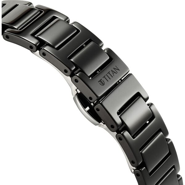 Edge Tessel Quartz Analog Black Dial Black Ceramic Strap Watch For Women - image number 4