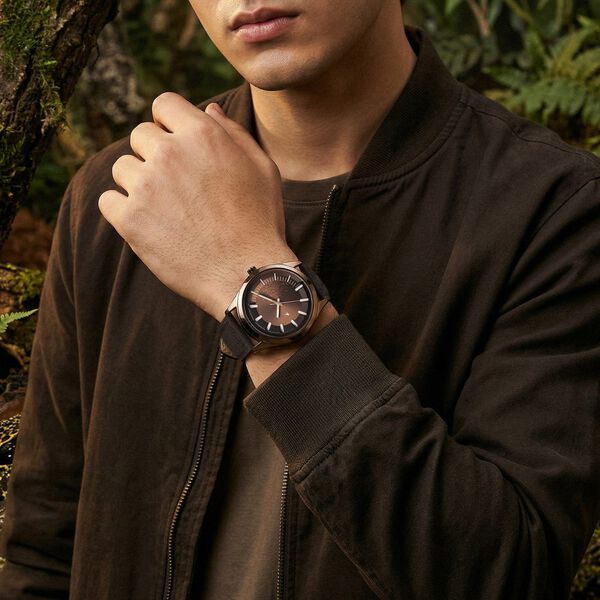 Fastrack Wild Quartz Analog Brown Dial Brown Leather Strap Watch For Guys - image number 2