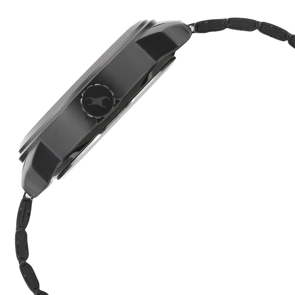 Fastrack black chain deals