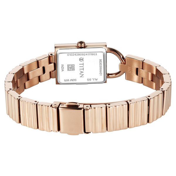 Titan Metro Quartz Analog Green Dial Stainless Steel Strap Watch For Women - image number 4