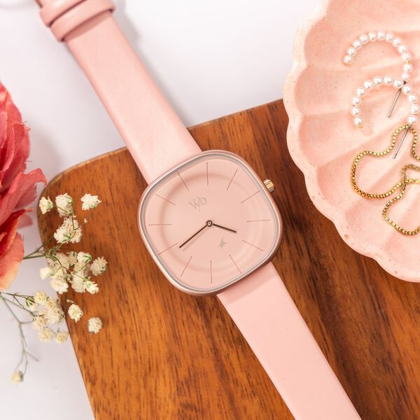 Fastrack Vyb Successor Quartz Analog Pink Dial Leather Strap Watch For Girls - image number 0