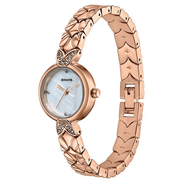 Women's Vintage style mother of pearl dial Bracelet Watch - image number 2