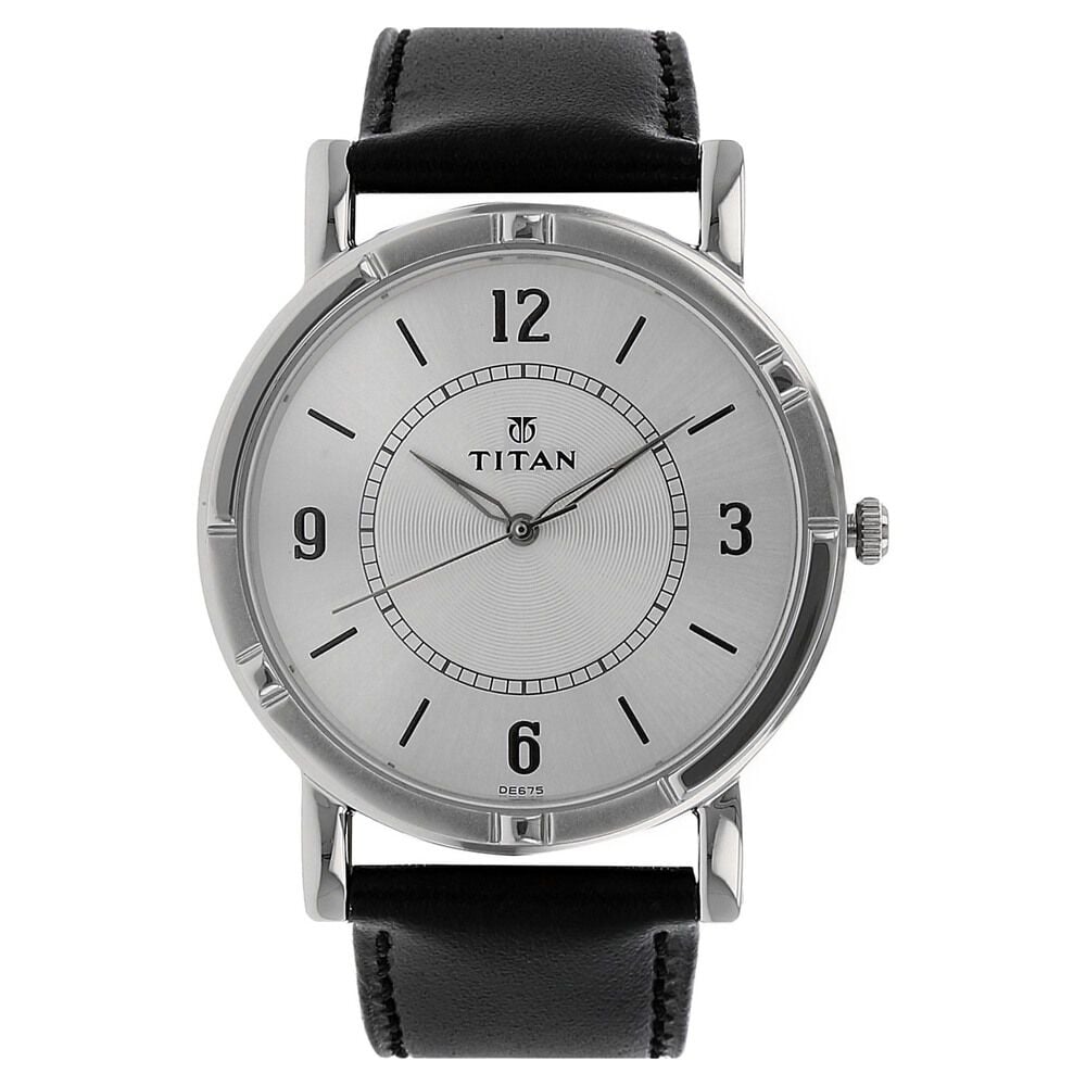 Analog watch on sale with leather band