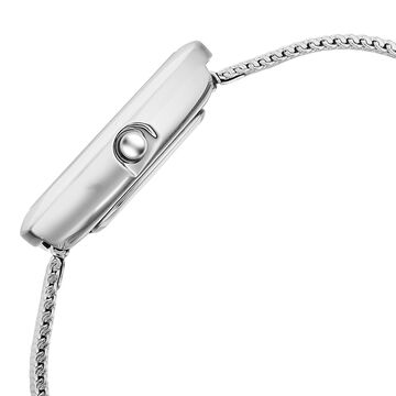 Vyb Prodigy By Fastrack Quartz Analog Silver Dial Metal Strap Watch For Girls