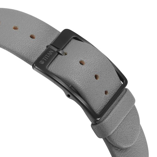 Titan Edge UltraSlim Quartz Analog Grey Dial Grey Leather Strap Watch For Men - image number 4