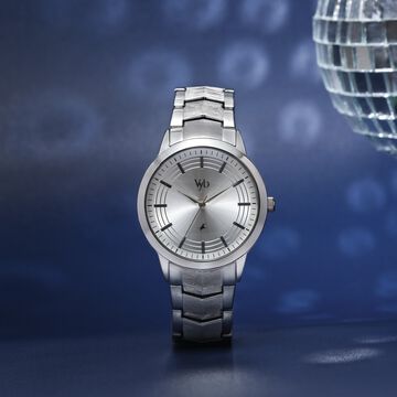 Fastrack Vyb Atlas Quartz Analog Silver Dial Silver Metal Strap Watch For Guys