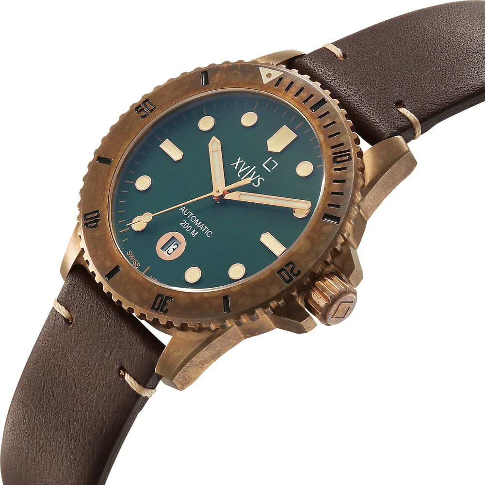Buy Online Xylys Mariana Swiss Analog with Date Green Dial Geniune