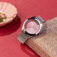 Fastrack Vyb Runway Quartz Analog Rose Gold Dial Stainless Steel Strap Watch For Girls
