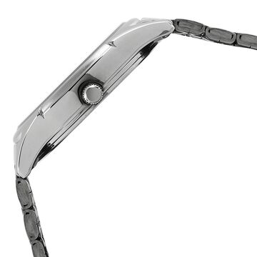 Titan Karishma Black Dial Analog with Day and Date Stainless Steel Strap watch for Men