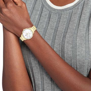 Tommy Hilfiger Quartz Analog White Dial Stainless Steel Strap Watch for Women