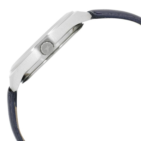 Fastrack Varsity Quartz Analog White Dial Leather Strap Watch for Guys - image number 2